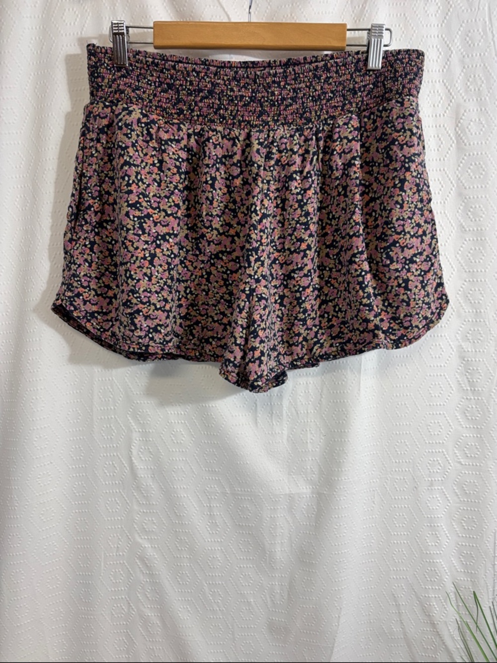 PRANA | Women’s Teletropics Floral Short with Pockets | - Picture 2 of 6